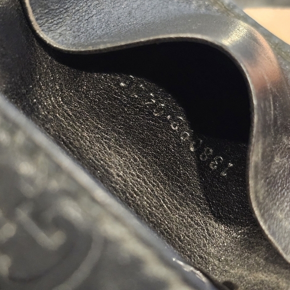 Gucci GG Embossed Monogram Web Key Case/Holder wWristlet, Twilly, & Tassel Added - Picture 3 of 17